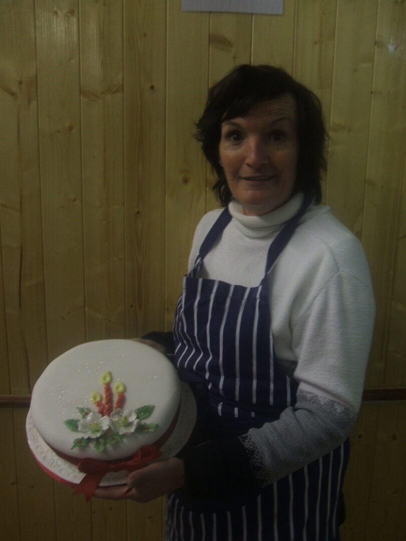 Cake Decorating - St John s Centre